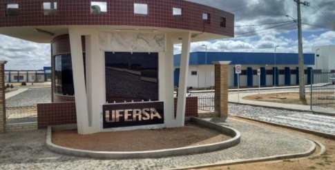 Entrada Caraúbas