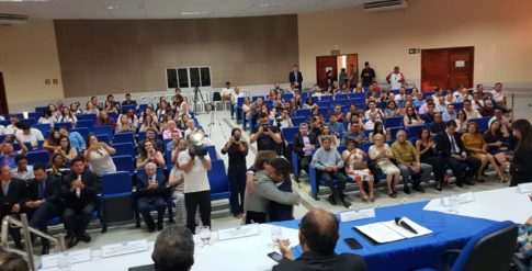 Em sessão solene pelo aniversário da Ufersa, Assembleia Legislativa homenageia servidores. Foto: Assecom/Ufersa.