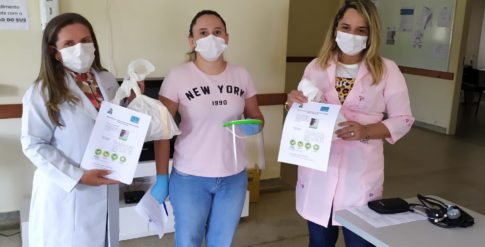 Campus Pau dos Ferros das Ufersa entrega face shields e álcool em gel para unidades básicas de saúde da zona rural. Foto: Cedida.