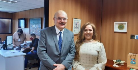 reitora e ministro educ