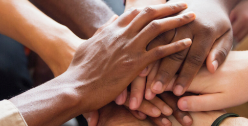 mãos dadas – solidariedade