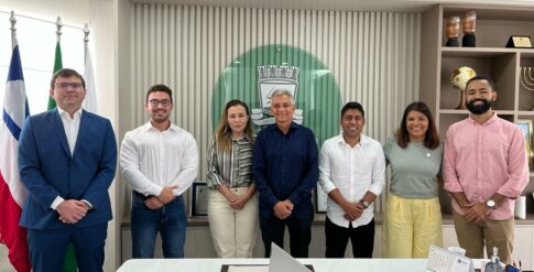Terra Urbanizada_ Reunião_ Simões Filho_ Bahia