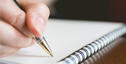 escrita–canva.com