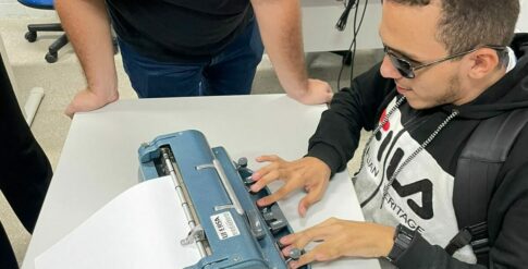 Estudantes de Ensino Médio visitam Laboratório de Inclusão da Ufersa (4)