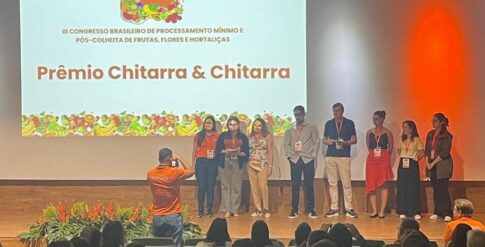 Pesquisa que procura aumentar vida útil do mamão formosa é premiada (1)